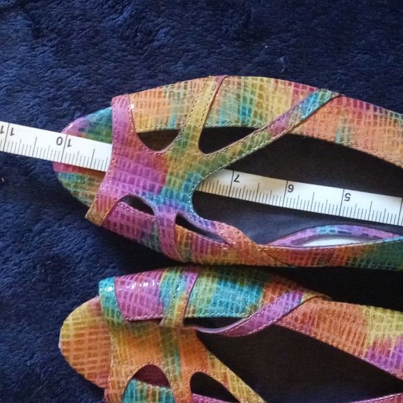 Vaneli VTG Rainbow Slides โค๏ธ๐งก๐๐๐ - Picture 7 of 9